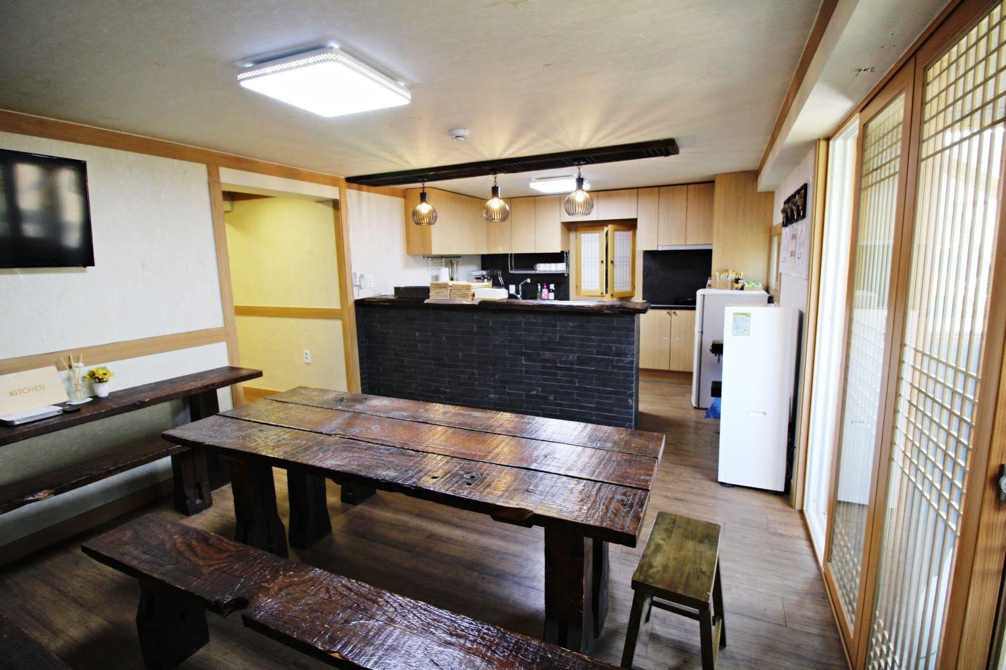 The Blossom Yeonnam Guesthouse Seul Exterior foto